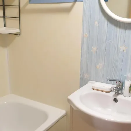 Na Jeziorem Wilczynskim Budzislawskim , Las, Osobno Ogrodzony 2-6 Osob- Klimatyzacja, Ogrzewanie, 62-550 Zygmuntowo Gm Wilczyn