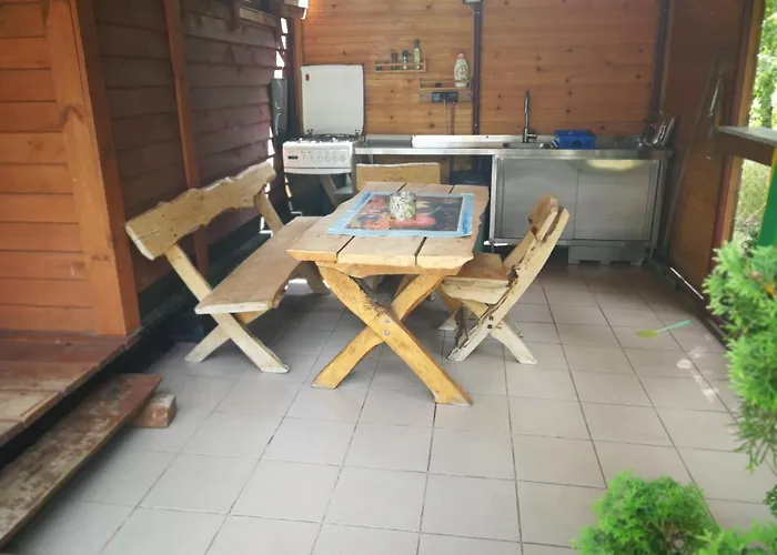 Na Jeziorem Wilczynskim Budzislawskim , Las, Osobno Ogrodzony 2-6 Osob- Klimatyzacja, Ogrzewanie, 62-550 Zygmuntowo Gm Wilczyn * Zygmuntowo (Konin)